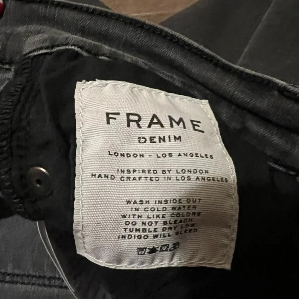 Frame Denim Le Skinney de Jeanne - Picture 3 of 4